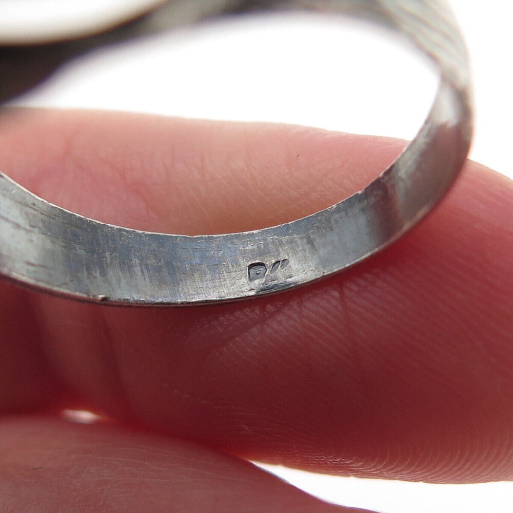 925 Sterling Silver Vintage Modernist Ribbed Dome Oxidized Ring Size 7.25 - Picture 8 of 9